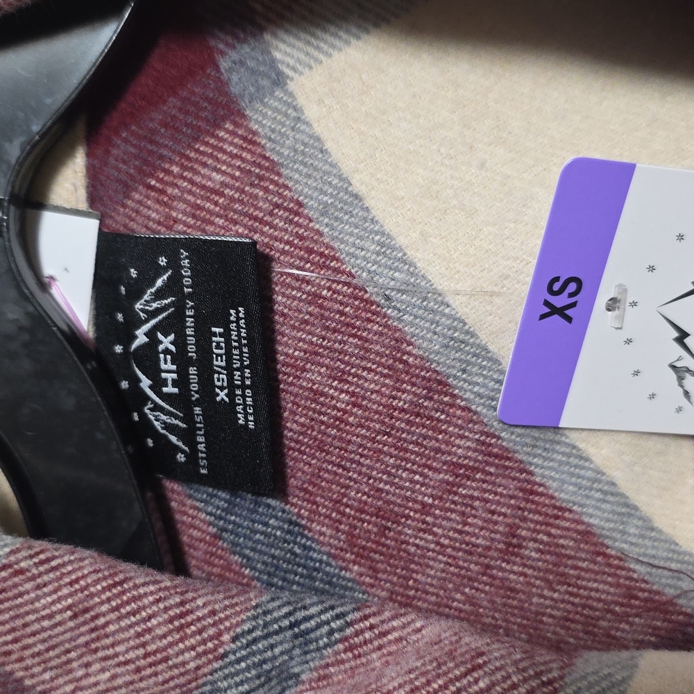 Shacket - Picture 2 of 3